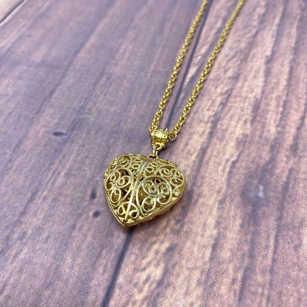 1928 GOLD HEART NECKLACE 0972